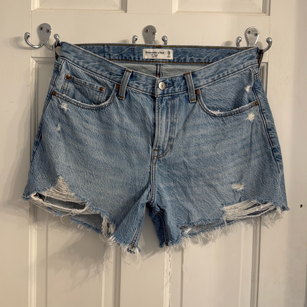 Abercrombie low rise , baggy jean shorts